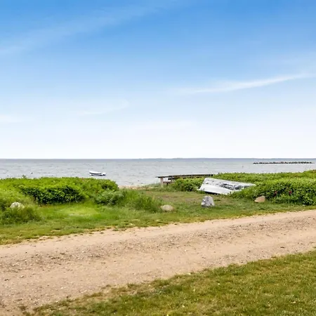 Gabriele - 50m From The Sea By Interhome Sjolund